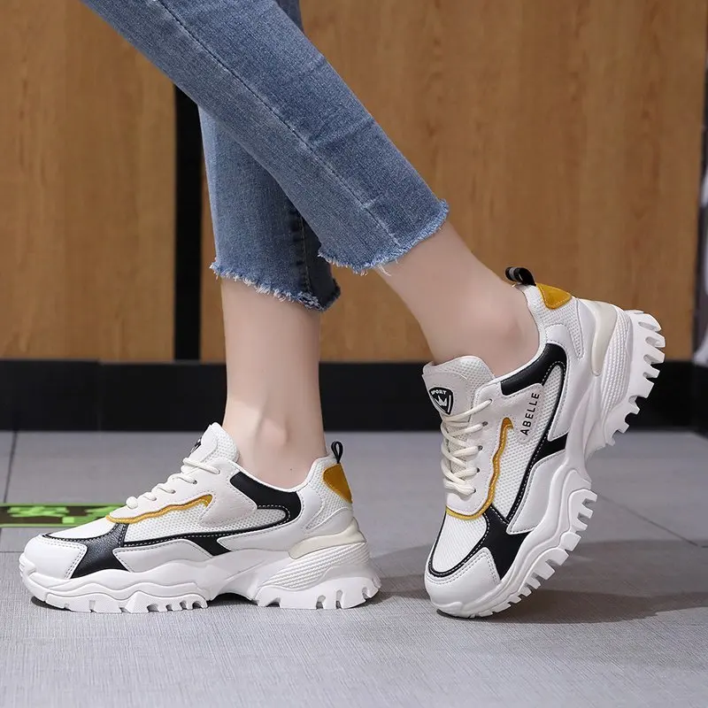 2020 spring and autumn new wild platform platform sneakers fashion old shoes women lace casual shoes X337
2020 spring and autumn new wild platform platform sneakers fashion old shoes women lace casual shoes X337