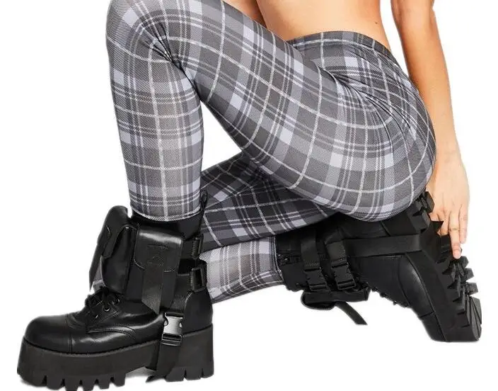 Woman Punk Style Black Thick Sole 6 cm Chunky Heels Over The Knee Pocket Boots Round Toe Platform Motorcycle Short Ankle Boots
Woman Punk Style Black Thick Sole 6 cm Chunky Heels Over The Knee Pocket Boots Round Toe Platform Motorcycle Short Ankle Boots