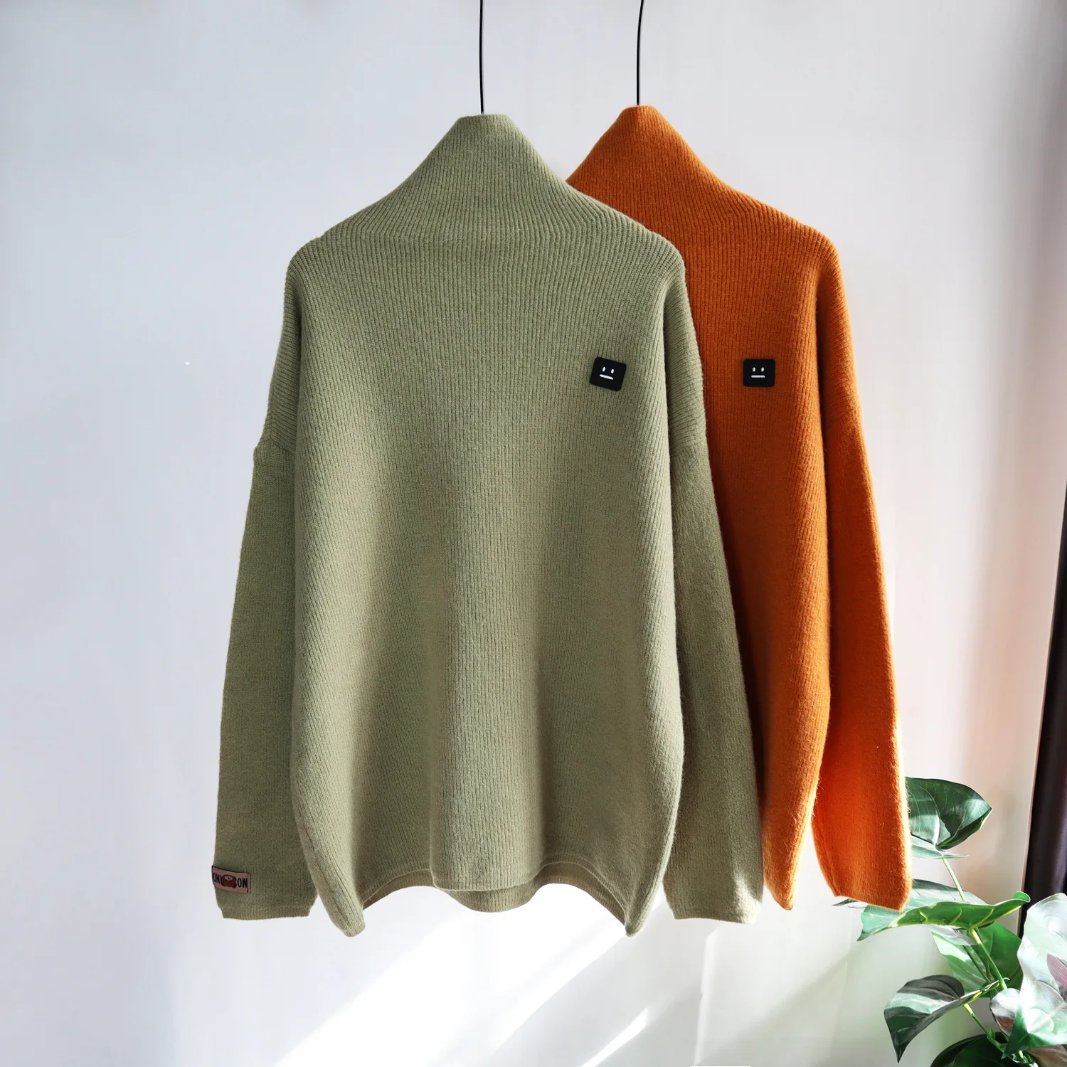 EBAIHUI Women Turtleneck Sweater Autumn Winter Solid Color Knitted Jumper Korean Fashion Stitching Label Leisure Loose Pullover
EBAIHUI Women Turtleneck Sweater Autumn Winter Solid Color Knitted Jumper Korean Fashion Stitching Label Leisure Loose Pullover