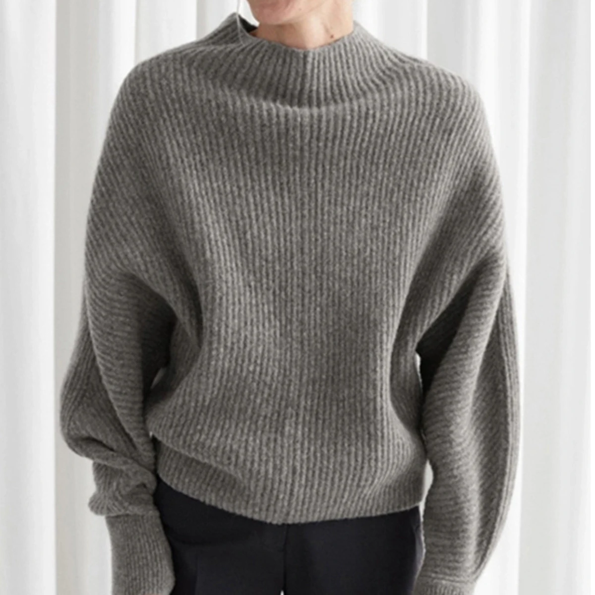 Solid Turtleneck Wool Sweaters Woman Autumn Winter Batwing Sleeve Cozy Pullovers Female Casual VIntage Classic Jumpers Top 2021
Solid Turtleneck Wool Sweaters Woman Autumn Winter Batwing Sleeve Cozy Pullovers Female Casual VIntage Classic Jumpers Top 2021
