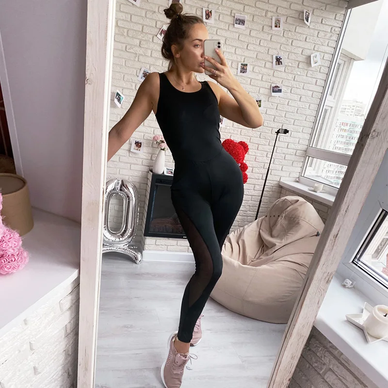 2021 Workout clothes for women yoga Jumpsuit Backless Mesh Splice Sportswear Fitness women Sexy Bodysuit sport outfit clothes
2021 Workout clothes for women yoga Jumpsuit Backless Mesh Splice Sportswear Fitness women Sexy Bodysuit sport outfit clothes