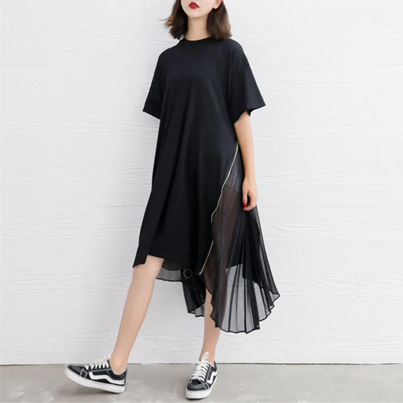 Summer 2020 New Street Style Pleated Chiffon Patchwork Zipper Design Dress Women Short Sleeve Plus Size Tshirt Dresses Black
Summer 2020 New Street Style Pleated Chiffon Patchwork Zipper Design Dress Women Short Sleeve Plus Size Tshirt Dresses Black