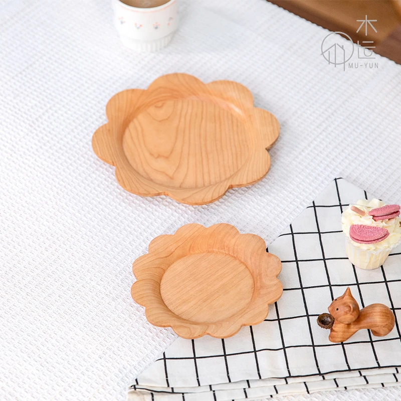 Japan Style Original Solid Wood Cherry Blossom Flower Plate Dessert Tray Cake Round Wooden Plate
Japan Style Original Solid Wood Cherry Blossom Flower Plate Dessert Tray Cake Round Wooden Plate
