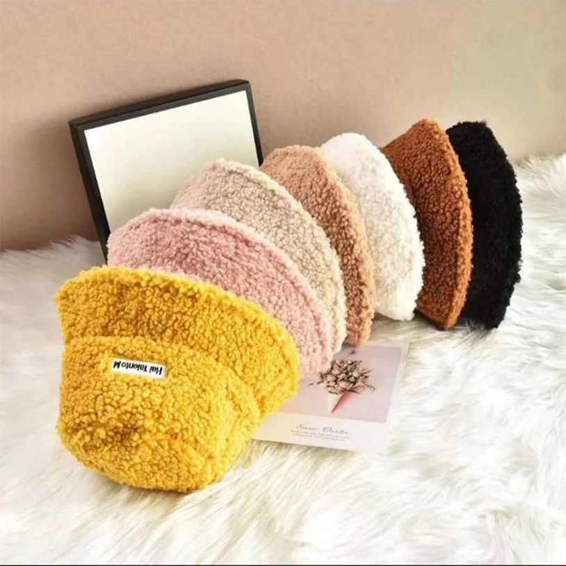 2021 New Fashion Women Plush Fisherman Hat Multicolor Female Outdoor Hat Solid Quality Comfortable Girls Fisherman Caps
2021 New Fashion Women Plush Fisherman Hat Multicolor Female Outdoor Hat Solid Quality Comfortable Girls Fisherman Caps