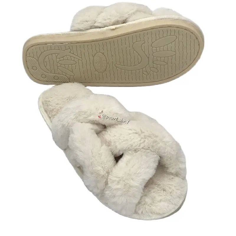 Fashion Designers Girl Fashion Fur Slippers Wholesale Faux Fur Cross Indoor Floor Slides bedroom slippers for women
Fashion Designers Girl Fashion Fur Slippers Wholesale Faux Fur Cross Indoor Floor Slides bedroom slippers for women
