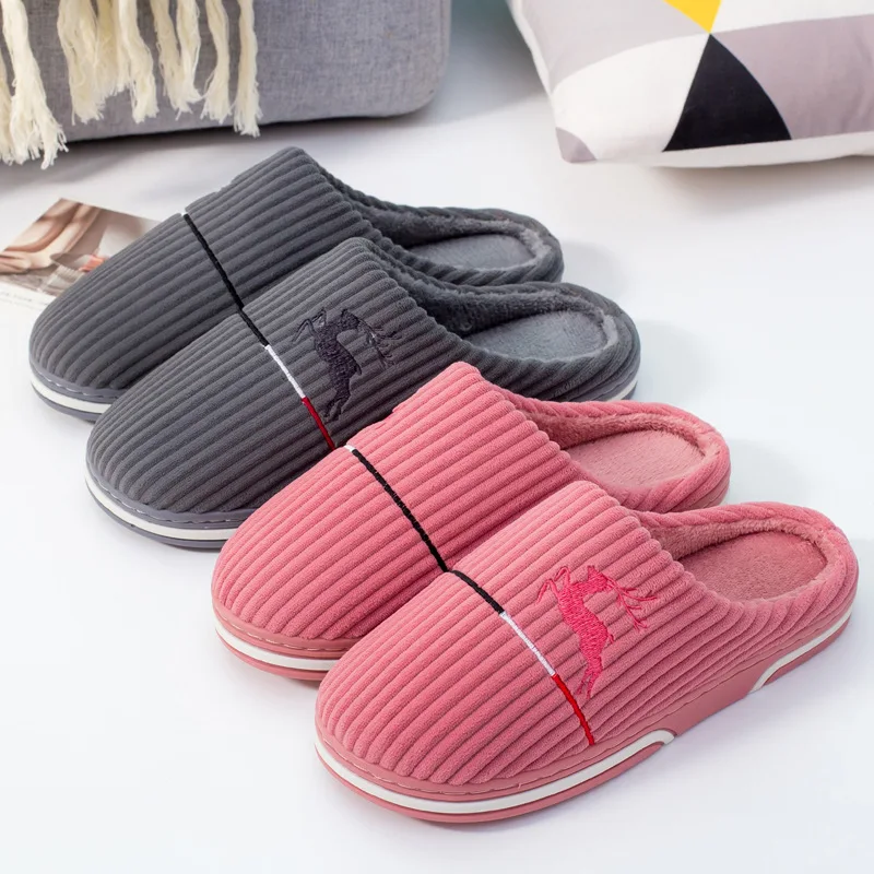 Women Home Slippers Cozy Soft Plush Slides Female Winter Cotton Shoes Indoor Non-Slip Slippers Casual Couples Lovers Footwear
Women Home Slippers Cozy Soft Plush Slides Female Winter Cotton Shoes Indoor Non-Slip Slippers Casual Couples Lovers Footwear