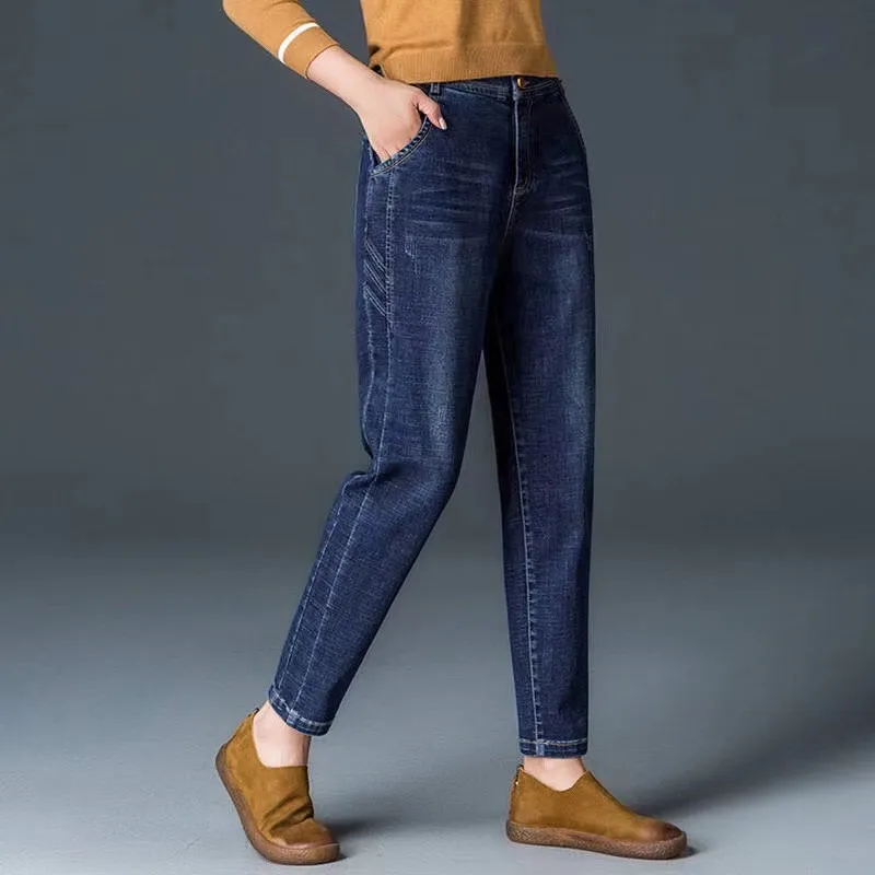 Spring Autumn High Waist Jeans For Women Wide Leg Plus Size Loose Washed Vintage Quality Female Denim Pants
Spring Autumn High Waist Jeans For Women Wide Leg Plus Size Loose Washed Vintage Quality Female Denim Pants