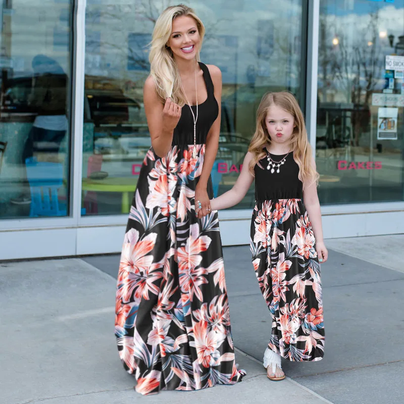 Parent Child Color Matching Dress Contrast Flower Printing Mother Daughter Extreme Bottom Long Skirt
Parent Child Color Matching Dress Contrast Flower Printing Mother Daughter Extreme Bottom Long Skirt