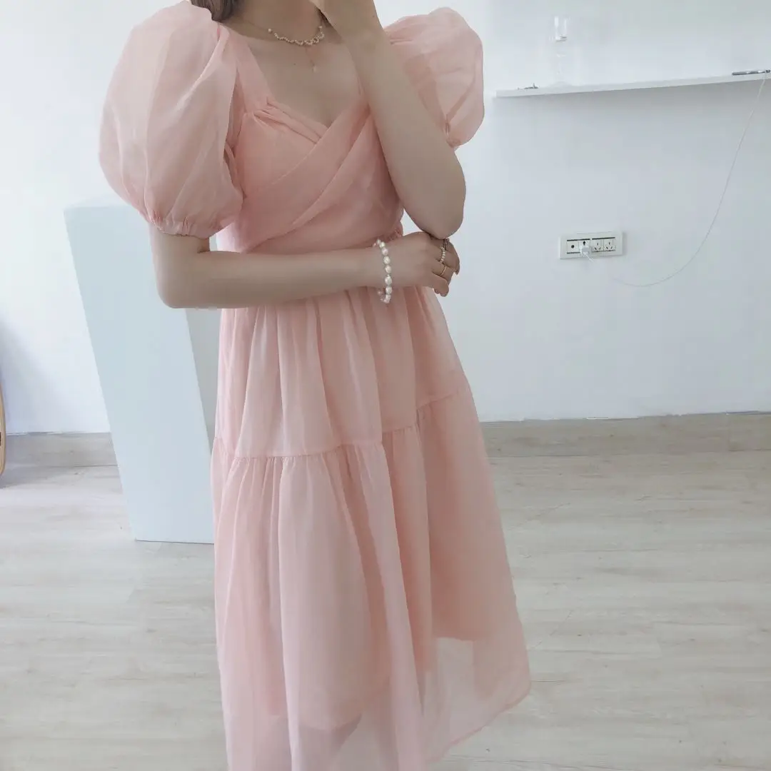 Cute pink designer dress ladies French elegant bandage dress casual puff sleeves Slim lace chiffon dress 2021 summer women's new
Cute pink designer dress ladies French elegant bandage dress casual puff sleeves Slim lace chiffon dress 2021 summer women's new