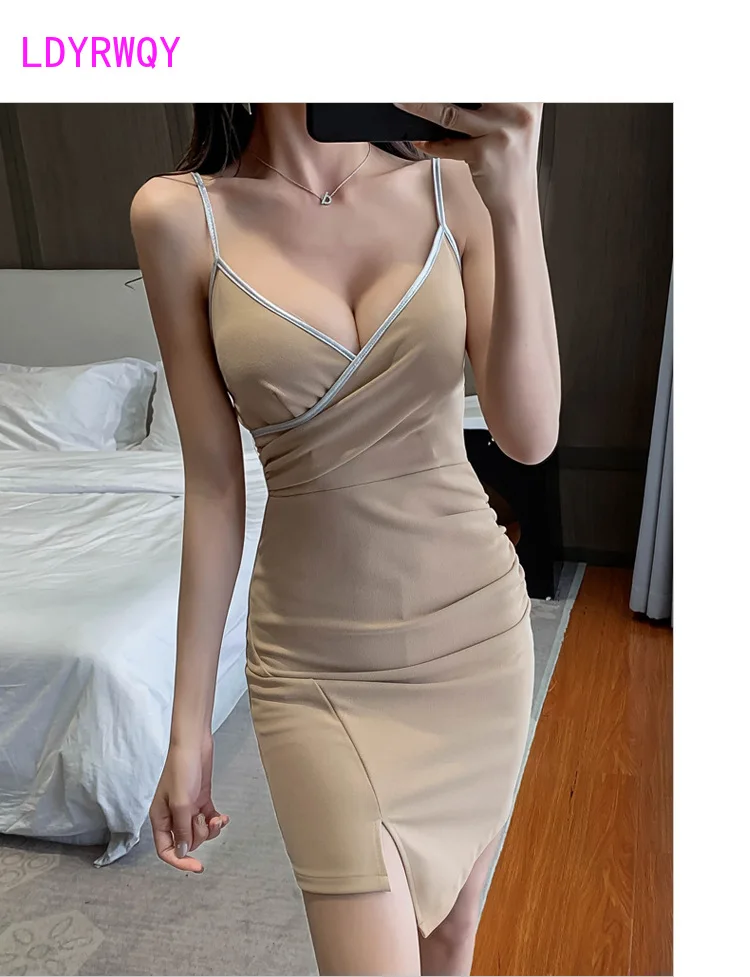 Nightclub fashion deep v low chest bag hip strap dress sexy topless Knee-Length Sheath Office Lady Polyester
Nightclub fashion deep v low chest bag hip strap dress sexy topless Knee-Length Sheath Office Lady Polyester