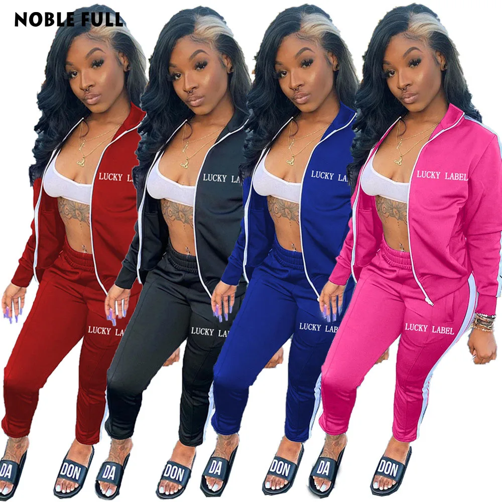 Sports Lounge Wear Letter Zip Embroidery O-Neck Long Sleeve Two Piece Set For Women Sexy Joggers Fitness Matching Sets
Sports Lounge Wear Letter Zip Embroidery O-Neck Long Sleeve Two Piece Set For Women Sexy Joggers Fitness Matching Sets