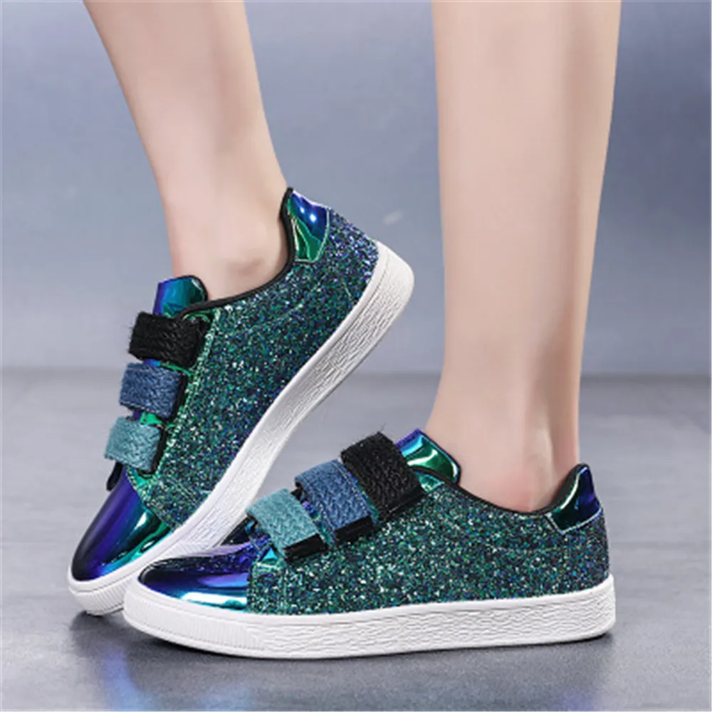 New 2021 Crystal Diamonds Women Flats Bling Shoes Rhinestone Ladies Casual Sneakers Round Toe Platform Trainers Black White Blue
New 2021 Crystal Diamonds Women Flats Bling Shoes Rhinestone Ladies Casual Sneakers Round Toe Platform Trainers Black White Blue
