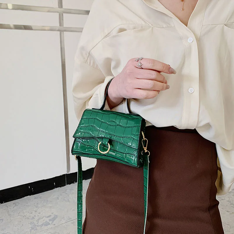 Crocodile Pattern Ladies Handbag Belt One-shoulder Messenger Women's Bag Designer Bag Handbags for Women 2020
Crocodile Pattern Ladies Handbag Belt One-shoulder Messenger Women's Bag Designer Bag Handbags for Women 2020