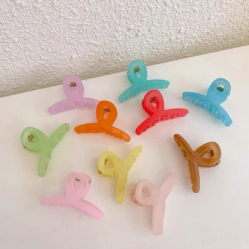 Hair Clip Acrylic Hair Claw Jelly Color Mini Transparent Ponytail Hairpin Solid Color Hair Accessories Geometry Hair Crab Gift
Hair Clip Acrylic Hair Claw Jelly Color Mini Transparent Ponytail Hairpin Solid Color Hair Accessories Geometry Hair Crab Gift
