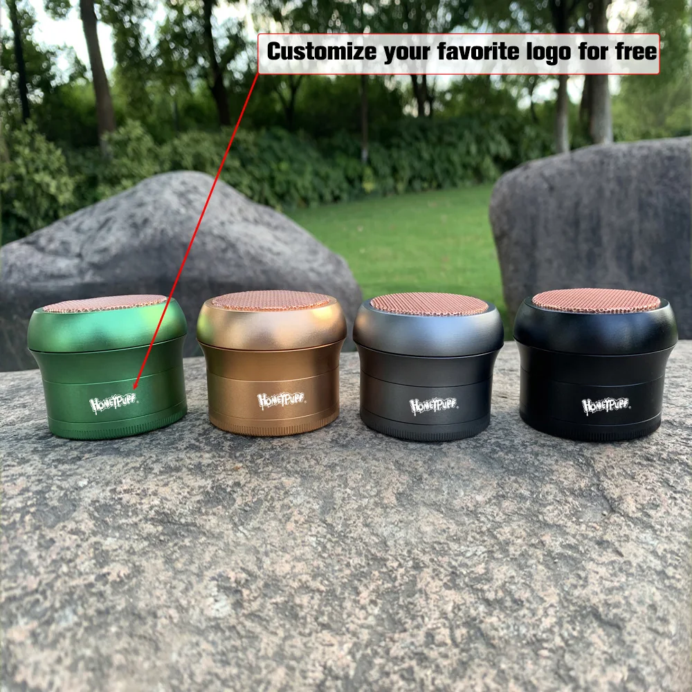 Мельница для трав HONEYPUFF, Бесплатная индивидуальная Настройка, 63 мм, 4 металлические грибы, стильные алюминиевые аксессуары для табака
Мельница для трав HONEYPUFF, Бесплатная индивидуальная Настройка, 63 мм, 4 металлические грибы, стильные алюминиевые аксессуары для табака