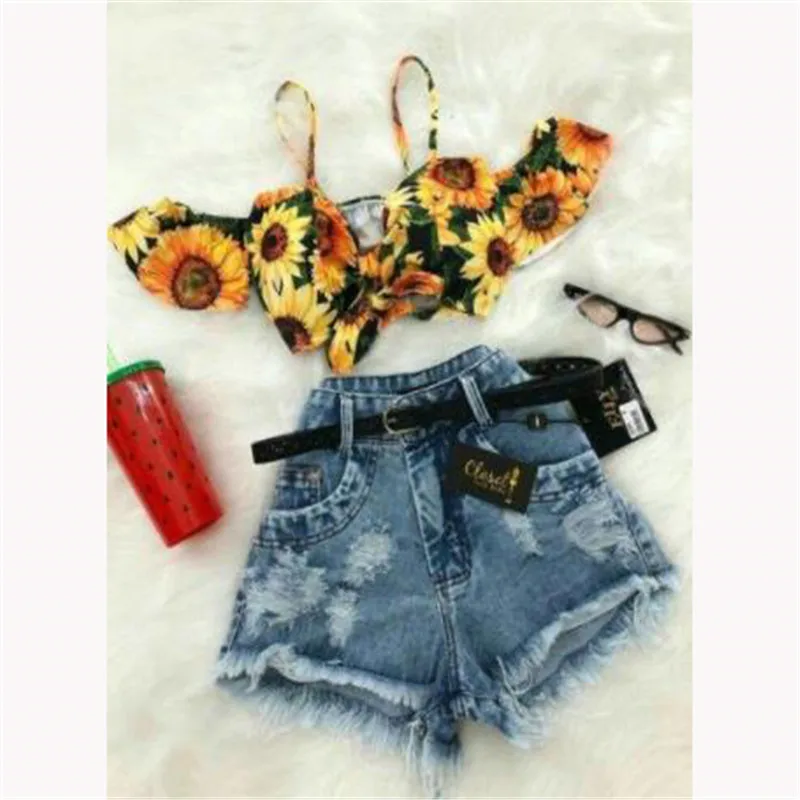 Футболка с коротким рукавом и открытыми плечами, с принтом подсолнуха 
Футболка с коротким рукавом и открытыми плечами, с принтом подсолнуха