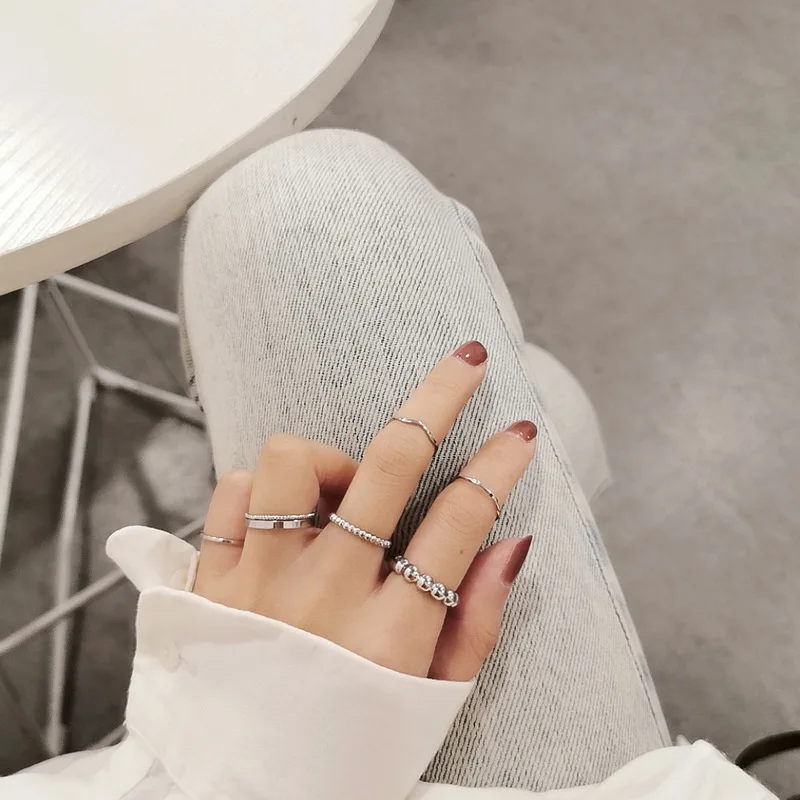 7 Pieces/set Simple Wave Twisted Rings Set Fashion Geometric Round Index Finger Rings for Women Wedding Jewelry Accessories
7 Pieces/set Simple Wave Twisted Rings Set Fashion Geometric Round Index Finger Rings for Women Wedding Jewelry Accessories