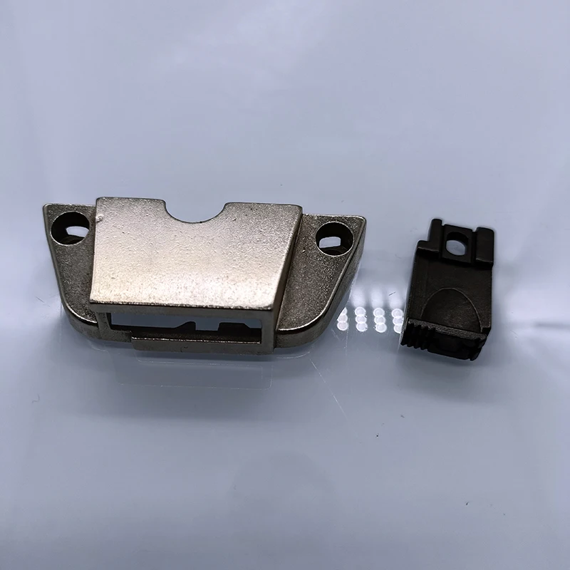 DY Synchronization Industrial Sewing Machine Presser Foot 341 needle plate tooth wrapping Understand the line
DY Synchronization Industrial Sewing Machine Presser Foot 341 needle plate tooth wrapping Understand the line