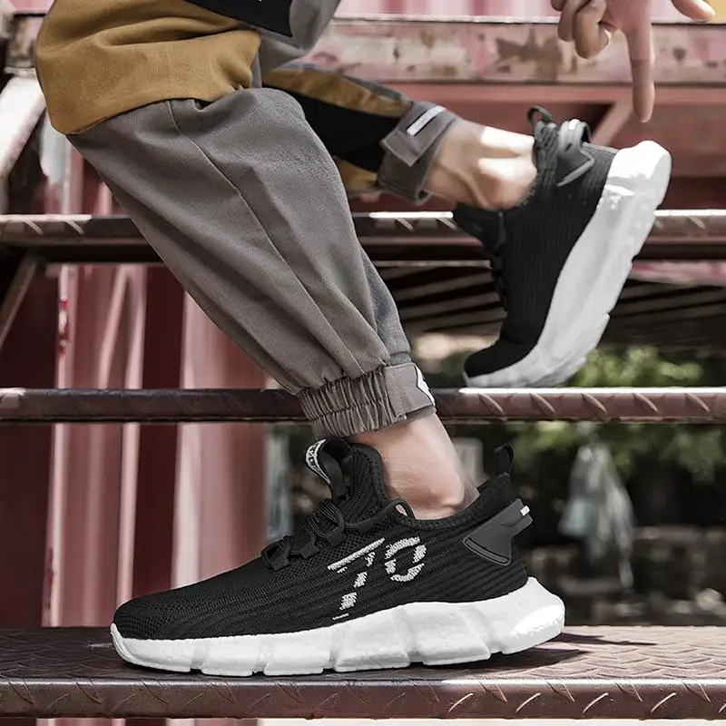 Summer New Sports Men's Running Shoes Popcorn Breathable Flying Woven Mens Shoes Wear-resistant Comfortable Jogging Casual Shoes 
Summer New Sports Men's Running Shoes Popcorn Breathable Flying Woven Mens Shoes Wear-resistant Comfortable Jogging Casual Shoes