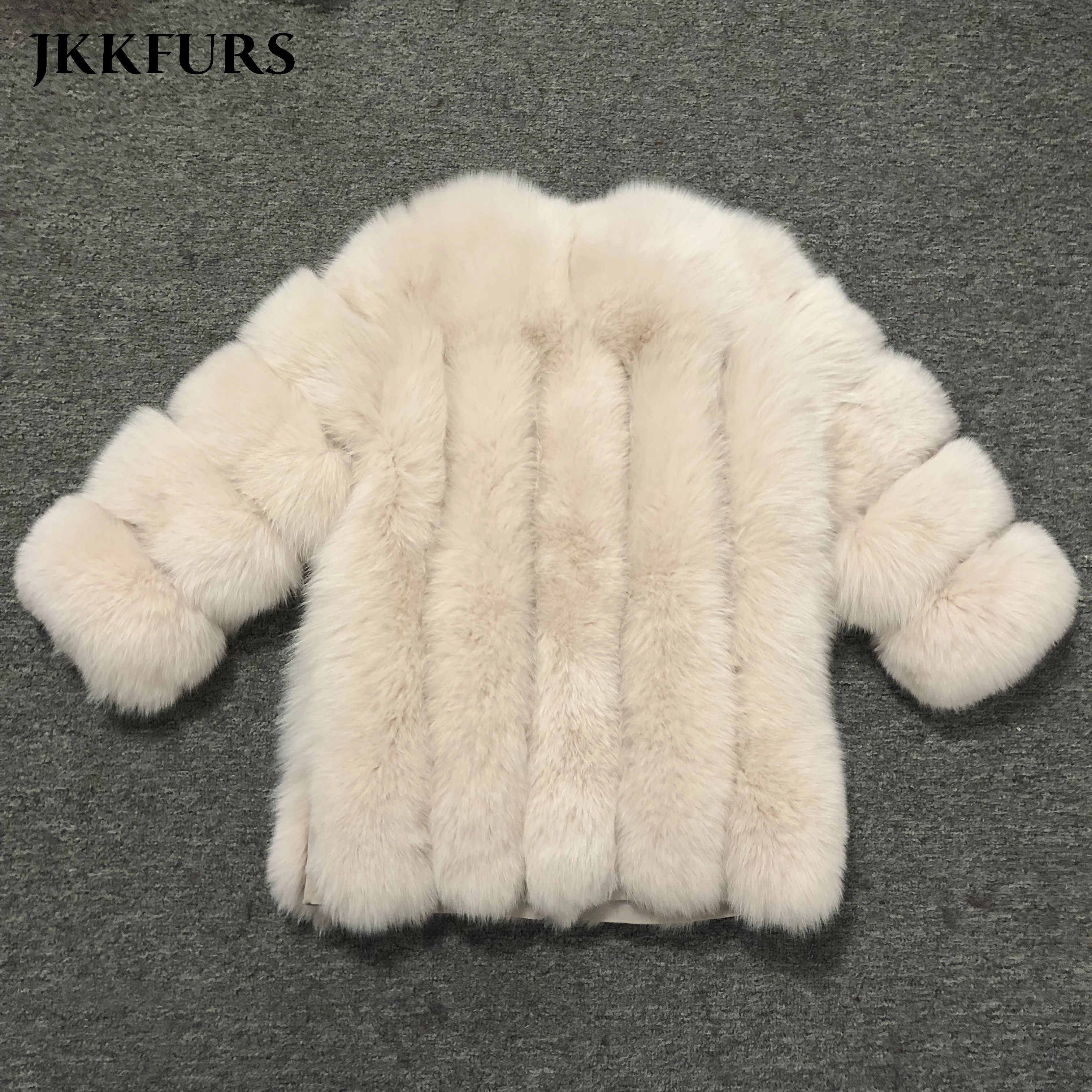 JKKFURS 1 Real Natural Fox Fur Coat Winter Women's Fashion Fur Coat Natural Fur Jacket Genuine Warm Fur Outwear S1589A
JKKFURS 1 Real Natural Fox Fur Coat Winter Women's Fashion Fur Coat Natural Fur Jacket Genuine Warm Fur Outwear S1589A