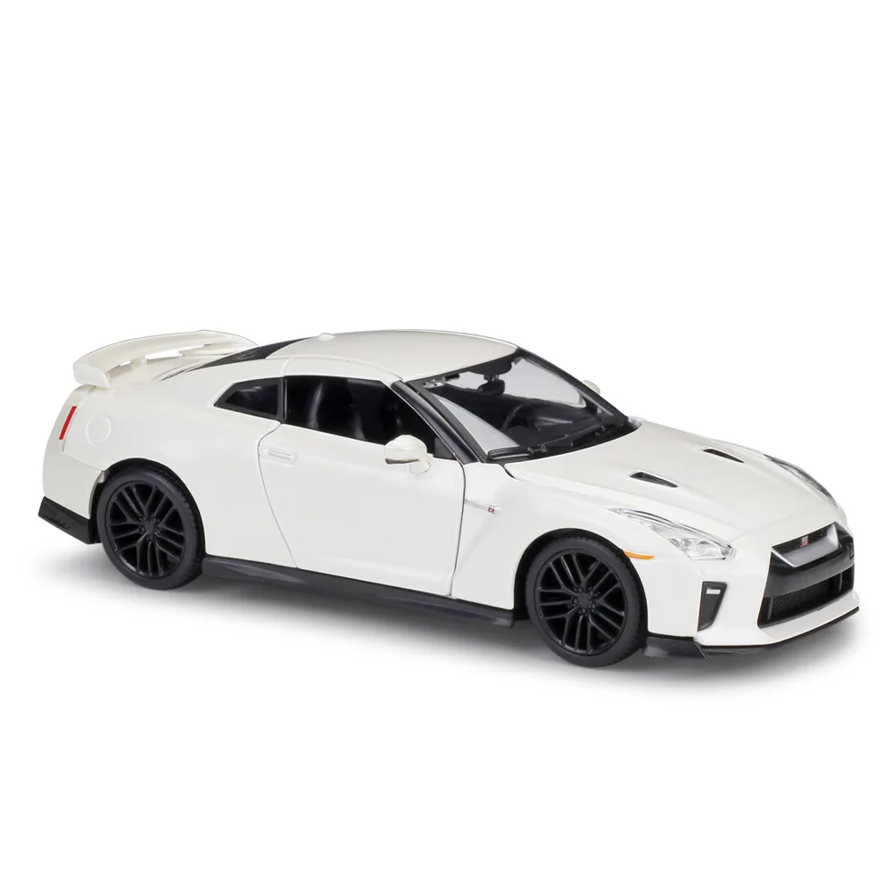 1:24 модель автомобиля Nissan GTR из сплава Bburago 2017, статические металлические модели автомобилей
1:24 модель автомобиля Nissan GTR из сплава Bburago 2017, статические металлические модели автомобилей