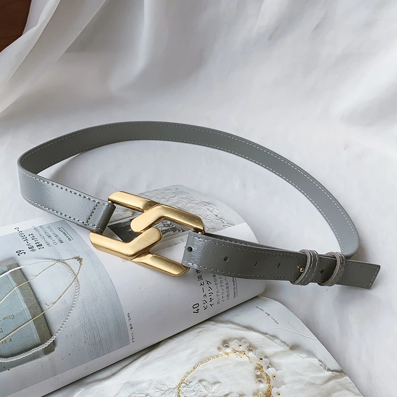 Fashion personality women's belt chain buckle hook cowhide decorative belt women's windbreaker jeans leather belt
Fashion personality women's belt chain buckle hook cowhide decorative belt women's windbreaker jeans leather belt