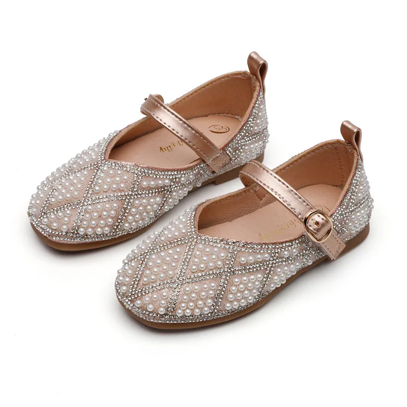 Chic Girls Leather Shoes Kids Casual Flats with Pearls Beading Princess Children's Wedding Party Dress Shoes Ins Hot 2021 Spring
Chic Girls Leather Shoes Kids Casual Flats with Pearls Beading Princess Children's Wedding Party Dress Shoes Ins Hot 2021 Spring
