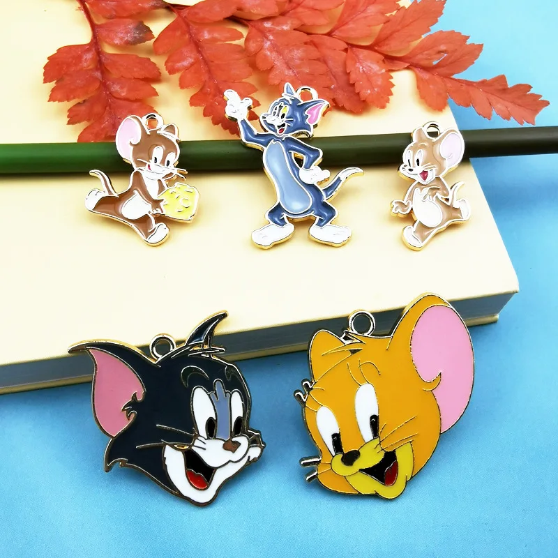 10pcs Alloy Dripping Oil Classic Anime Cat and Mouse Pendant Accessory Earrings DIY Handmade Keychain Necklace Pendant
10pcs Alloy Dripping Oil Classic Anime Cat and Mouse Pendant Accessory Earrings DIY Handmade Keychain Necklace Pendant