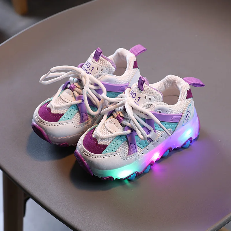 Kids Led Shoes 2021 Autumn Girls Fashion Brand Casual Sneaker Light Glow Shoes Boys Running Breathable Soft Sole Baby Flats
Kids Led Shoes 2021 Autumn Girls Fashion Brand Casual Sneaker Light Glow Shoes Boys Running Breathable Soft Sole Baby Flats
