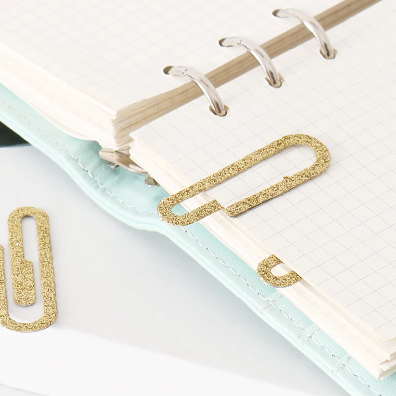 TUTU 6pcs/lot Tinplate gold Colored Paper Clips Size S Office Supplies Pin Metal Bookmark Stationery Gift Book Line Marker H0422
TUTU 6pcs/lot Tinplate gold Colored Paper Clips Size S Office Supplies Pin Metal Bookmark Stationery Gift Book Line Marker H0422