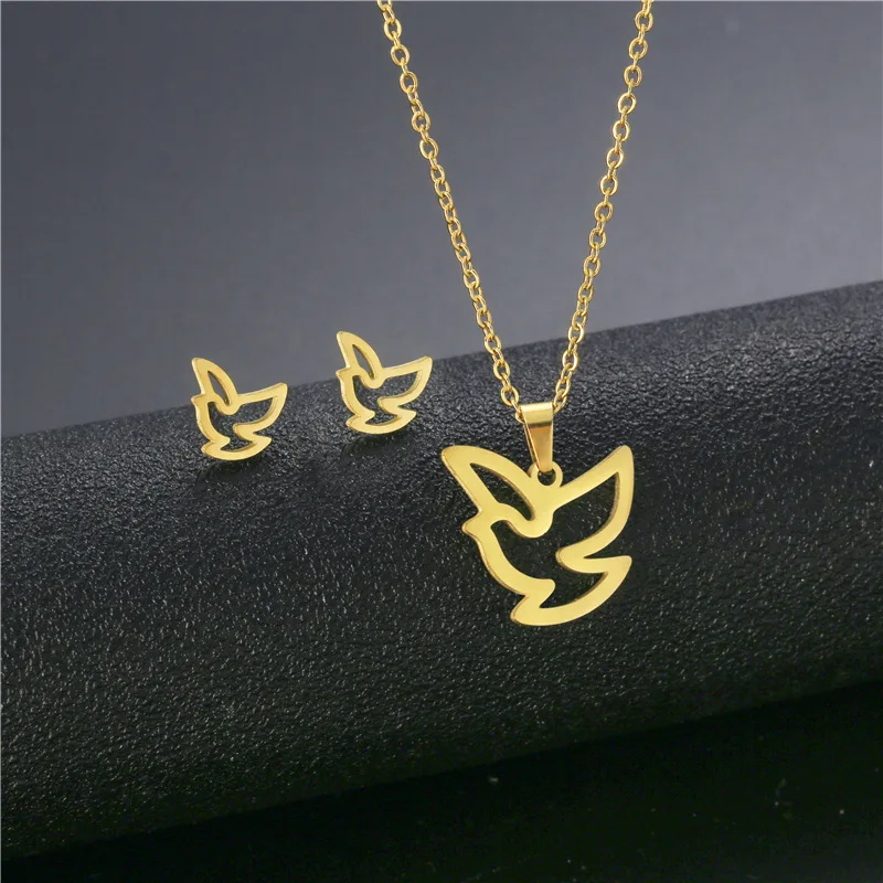 

Small Stainless Steel Flying Bird Peace Dove Pendant Chain Necklace Set Choker For Women Collier Femme Gold Lucky Animal Jewelry