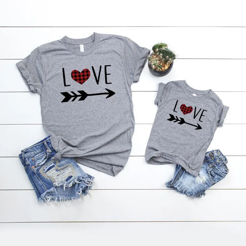 Summer New Comfortable Family Matching Outfits Mother and Daughter Gray Cartoon Letters Loose Short Sleeve Round Neck T-shirt
Summer New Comfortable Family Matching Outfits Mother and Daughter Gray Cartoon Letters Loose Short Sleeve Round Neck T-shirt