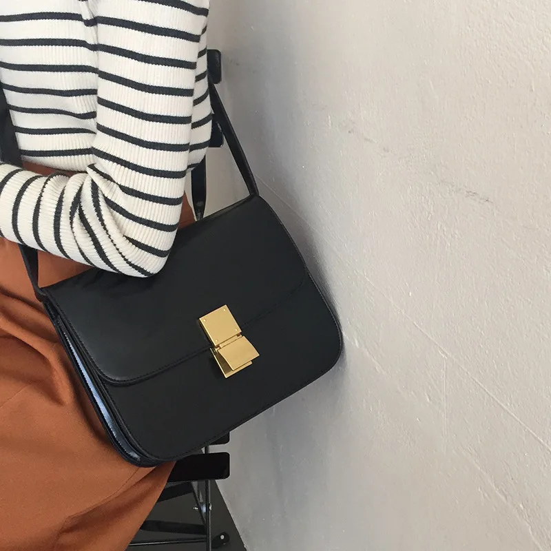 Bags for Women 2020 New Female Bag Tofu Bag Simple Literary Messenger Bag Wild Shoulder Bag Retro Small Square Bag Female Bag
Bags for Women 2020 New Female Bag Tofu Bag Simple Literary Messenger Bag Wild Shoulder Bag Retro Small Square Bag Female Bag