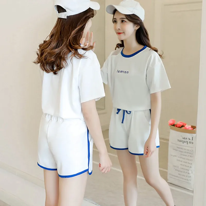 Summer Women's Set Loose High-Waist Letter Print Short Sleeve T-Shirt+Shorts 2Pcs Sports Set
Summer Women's Set Loose High-Waist Letter Print Short Sleeve T-Shirt+Shorts 2Pcs Sports Set