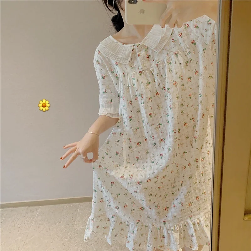 Princess Style Cotton Nightdress Korean Sleepwear Girls Women Floral Print Spring Summer Nightgown Sweet Double Collar Nightie
Princess Style Cotton Nightdress Korean Sleepwear Girls Women Floral Print Spring Summer Nightgown Sweet Double Collar Nightie