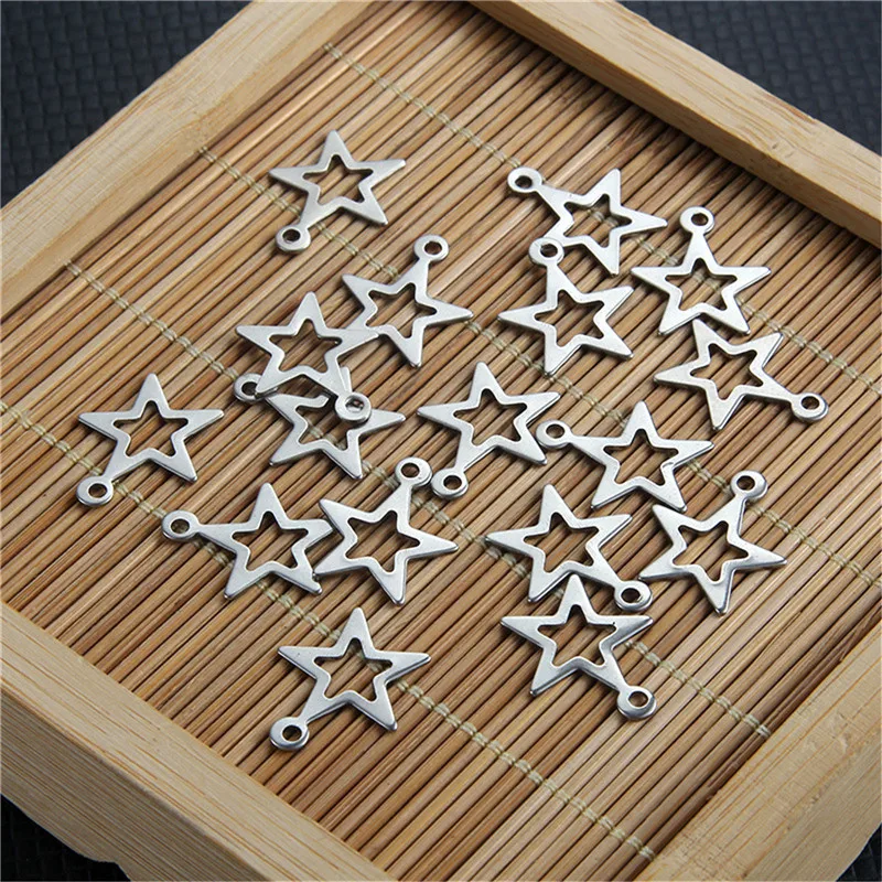 10pcs Hollow Five-star Stainless Steel Charms Bright Silver Plated 18*15 Stars Pendant Charm Fashion Earrings Bracelets Jewelry
10pcs Hollow Five-star Stainless Steel Charms Bright Silver Plated 18*15 Stars Pendant Charm Fashion Earrings Bracelets Jewelry