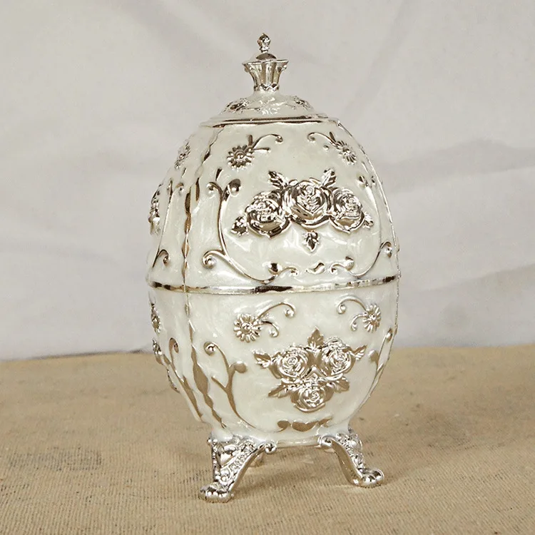 Metal Plated Color Toothpick Jar Box Kitchen Decoration Creative Ornaments Retro Crown Rose Flower Toothpick Holder Gifts
Metal Plated Color Toothpick Jar Box Kitchen Decoration Creative Ornaments Retro Crown Rose Flower Toothpick Holder Gifts