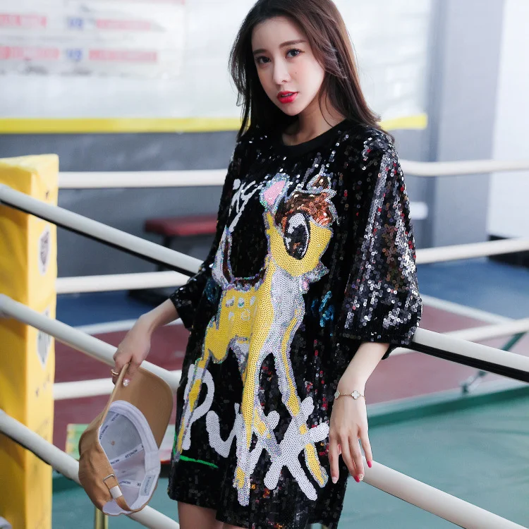 Women Summer Cartoon Deer Beaded Tees Dress Loose Lovers Embroidery Sequined T-shirt Short-sleeved Oversized Crop Tops 2021
Women Summer Cartoon Deer Beaded Tees Dress Loose Lovers Embroidery Sequined T-shirt Short-sleeved Oversized Crop Tops 2021