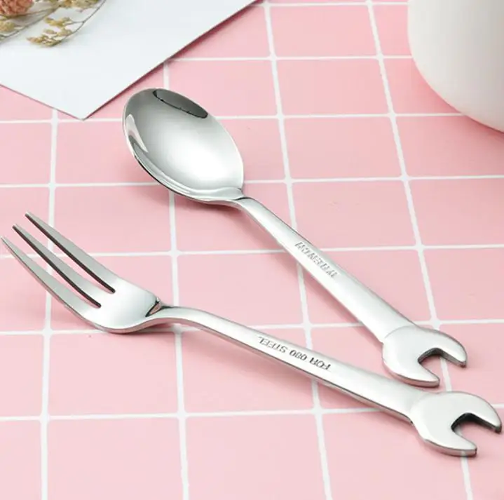 

100Psc/lot Creative Wrench Shape Tableware Home Kitchen Stainless Steel Fork Spoon Gift Fruit Dessrt Salad Forks Cutlery SN2057