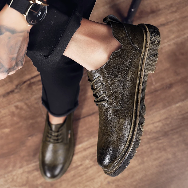 Comfortable Casual Shoes Men Breathable Casual Shoes For Men Man Spring Flat Sapato Mens Leather Sneakers 2020 Fashion Male Shoe
Comfortable Casual Shoes Men Breathable Casual Shoes For Men Man Spring Flat Sapato Mens Leather Sneakers 2020 Fashion Male Shoe