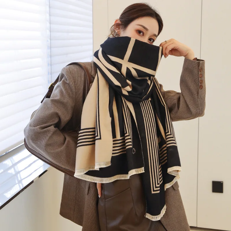 2021 Popular Lattice Female Bandanna New Print Dustproof Tassels Scarves Autumn 190X65CM Beach Towel Winter Cashmere Thick Shawl
2021 Popular Lattice Female Bandanna New Print Dustproof Tassels Scarves Autumn 190X65CM Beach Towel Winter Cashmere Thick Shawl