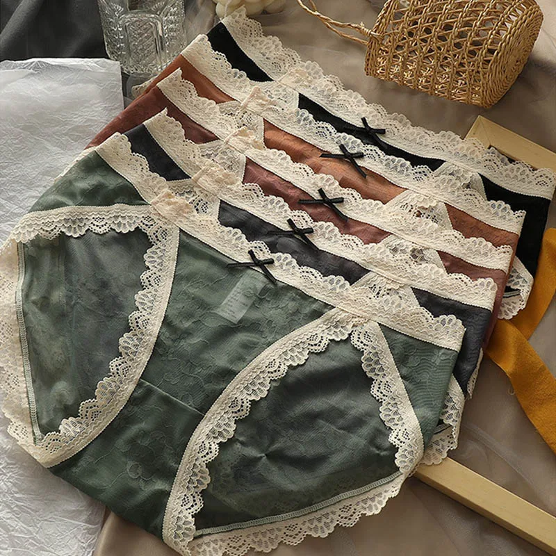 Janpanese Style Antibacterial Seamless Mid Waist Underpant Lingerie French Lace Ruffle Breathable Panties Women Soft Mesh Briefs
Janpanese Style Antibacterial Seamless Mid Waist Underpant Lingerie French Lace Ruffle Breathable Panties Women Soft Mesh Briefs