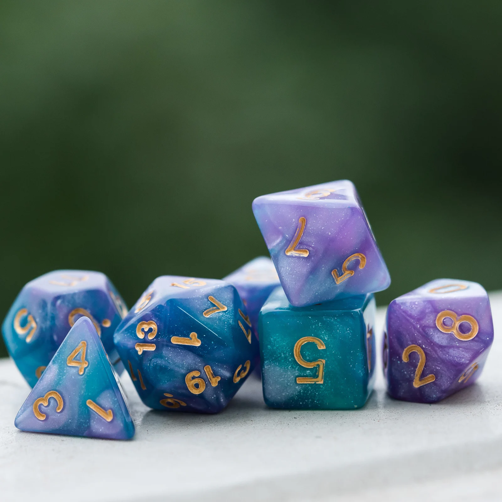 5 Sets 35Pcs DND Dice Set D&D Dice D4 D6 D8 D10 D% D12 D20 Multi-colors Polyhedral Dice for Board Game RPG Dice
5 Sets 35Pcs DND Dice Set D&D Dice D4 D6 D8 D10 D% D12 D20 Multi-colors Polyhedral Dice for Board Game RPG Dice
