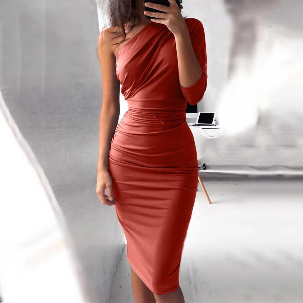 one shoulder dress Sexy backless black color slanted shoulder pack hip midi female summer 2021 club off shoulder prom dress 
one shoulder dress Sexy backless black color slanted shoulder pack hip midi female summer 2021 club off shoulder prom dress