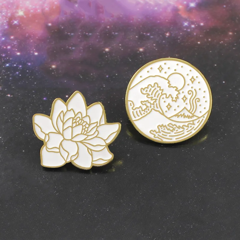 Fashion Enamel Pin Cartoon Brooch Carved Style Jewelry Personality Backpack Badge Spray Flower Lapel Pin Lotus Chest Brooch
Fashion Enamel Pin Cartoon Brooch Carved Style Jewelry Personality Backpack Badge Spray Flower Lapel Pin Lotus Chest Brooch