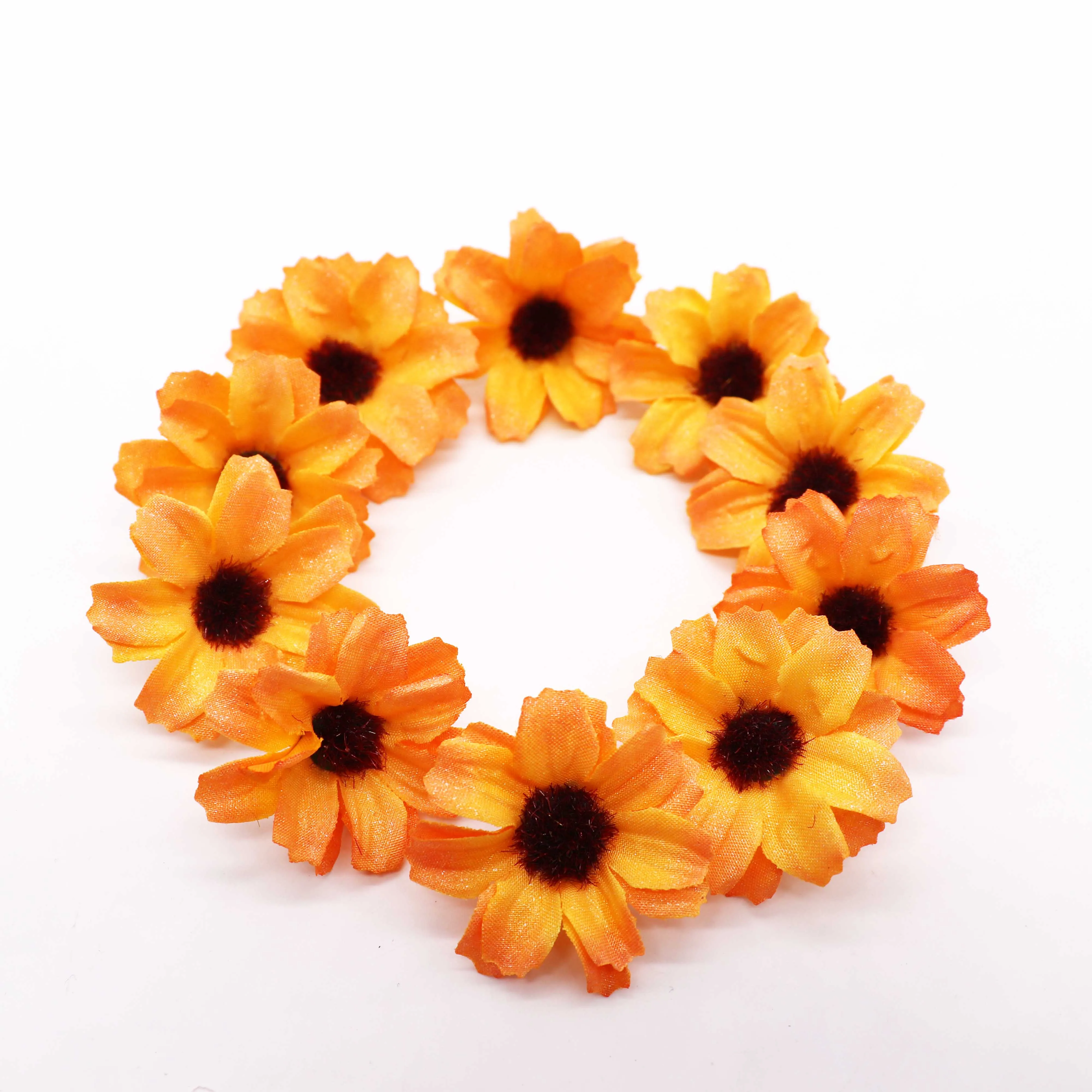 50pcs Silk small daisies cheap Artificial flowers vine Wedding decoration DIY wreath Candy box accessories Fake Sunflower
50pcs Silk small daisies cheap Artificial flowers vine Wedding decoration DIY wreath Candy box accessories Fake Sunflower