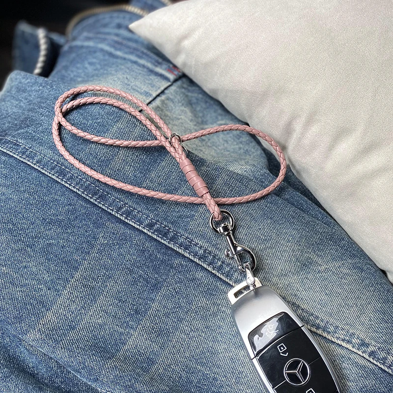 Новинка цепочка для ключей из овечьей кожи цепочка для ключей с длинным вырезом кожаный шнур для разрешения на работу подвесная веревка для...
Новинка цепочка для ключей из овечьей кожи цепочка для ключей с длинным вырезом кожаный шнур для разрешения на работу подвесная веревка для...