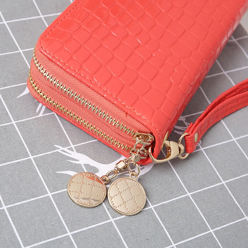 New Phone Purses Women Wallets Big Female Purse Leather Brand Retro Ladies Long Woman Wallets Card Clutch Double Zipper
New Phone Purses Women Wallets Big Female Purse Leather Brand Retro Ladies Long Woman Wallets Card Clutch Double Zipper