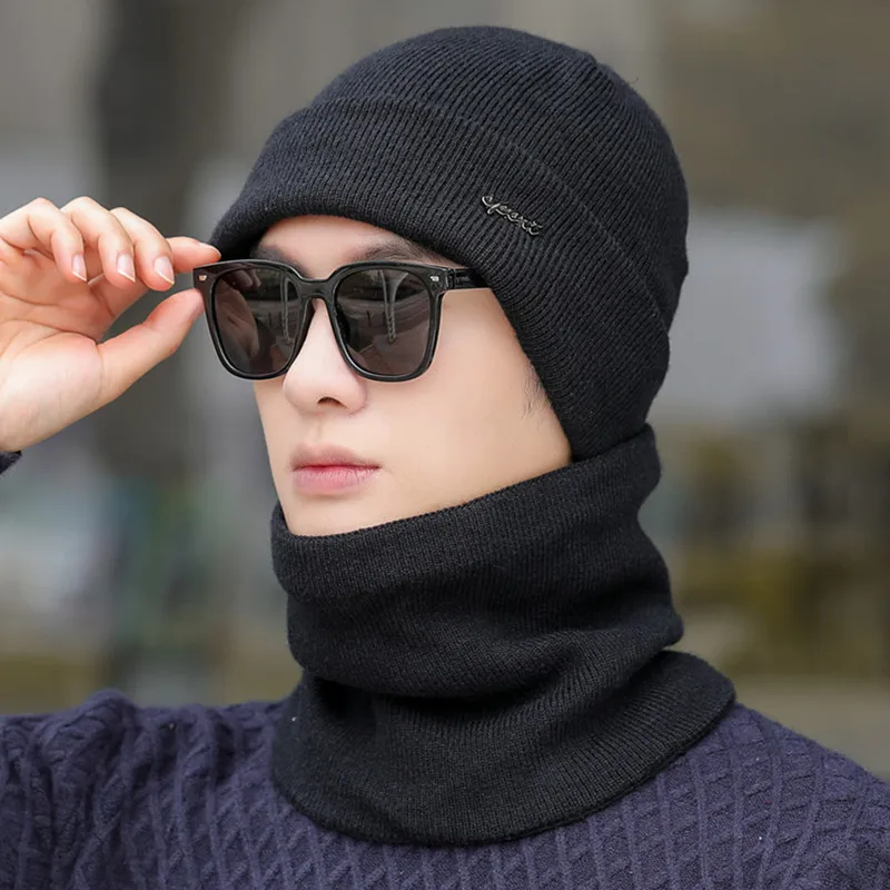 New Men's Winter Knitted Hat Fashion Soft High Quality Add Fur Lined Cap Male Thick Neck Protective Warm Hat bandana
New Men's Winter Knitted Hat Fashion Soft High Quality Add Fur Lined Cap Male Thick Neck Protective Warm Hat bandana