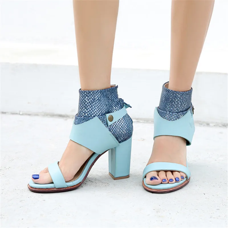 Blue Gladiator Sandals Chunky High Heel Shoes Woman Genuine Leather Sandalias Mujer Platform Women Pumps
Blue Gladiator Sandals Chunky High Heel Shoes Woman Genuine Leather Sandalias Mujer Platform Women Pumps